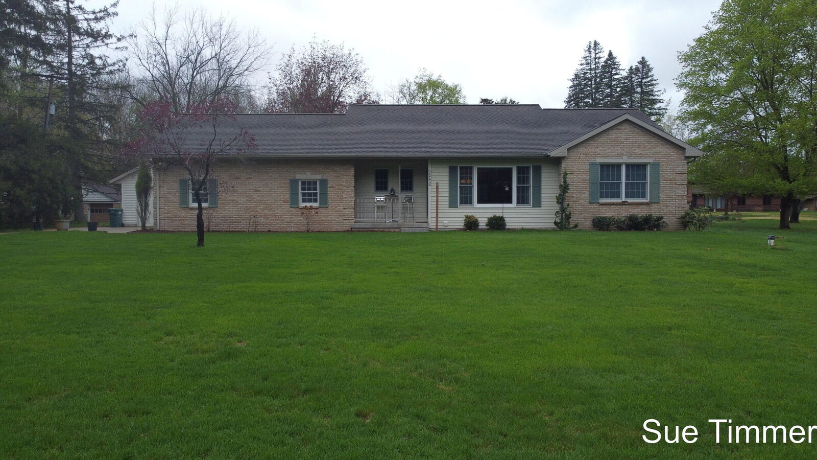 Property Photo:  2042 Hayes Street  MI 49435 