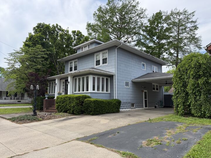 Property Photo:  916 Illinois Avenue  IL 62966 