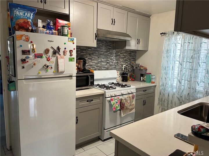 Property Photo:  38983 Deer Run Road  CA 93551 
