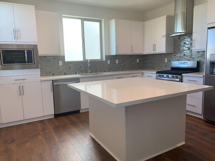 Property Photo:  345 Crate Avenue  CA 95818 