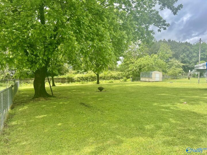 Property Photo:  1413 2nd Street NE  AL 35016 