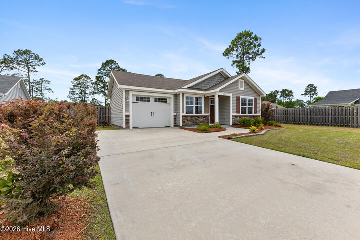 Property Photo: 3163 Greenridge Way NC 28451