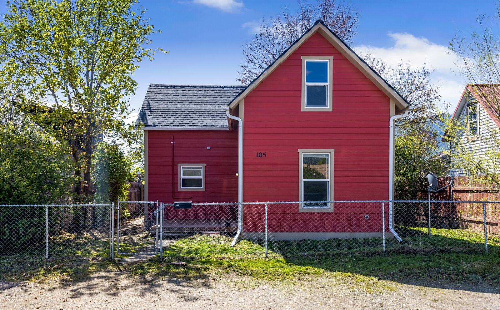 Property Photo:  105 Pontiac Street  MT 59851 