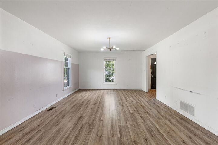 Property Photo:  200 Loftin  AR 72601 