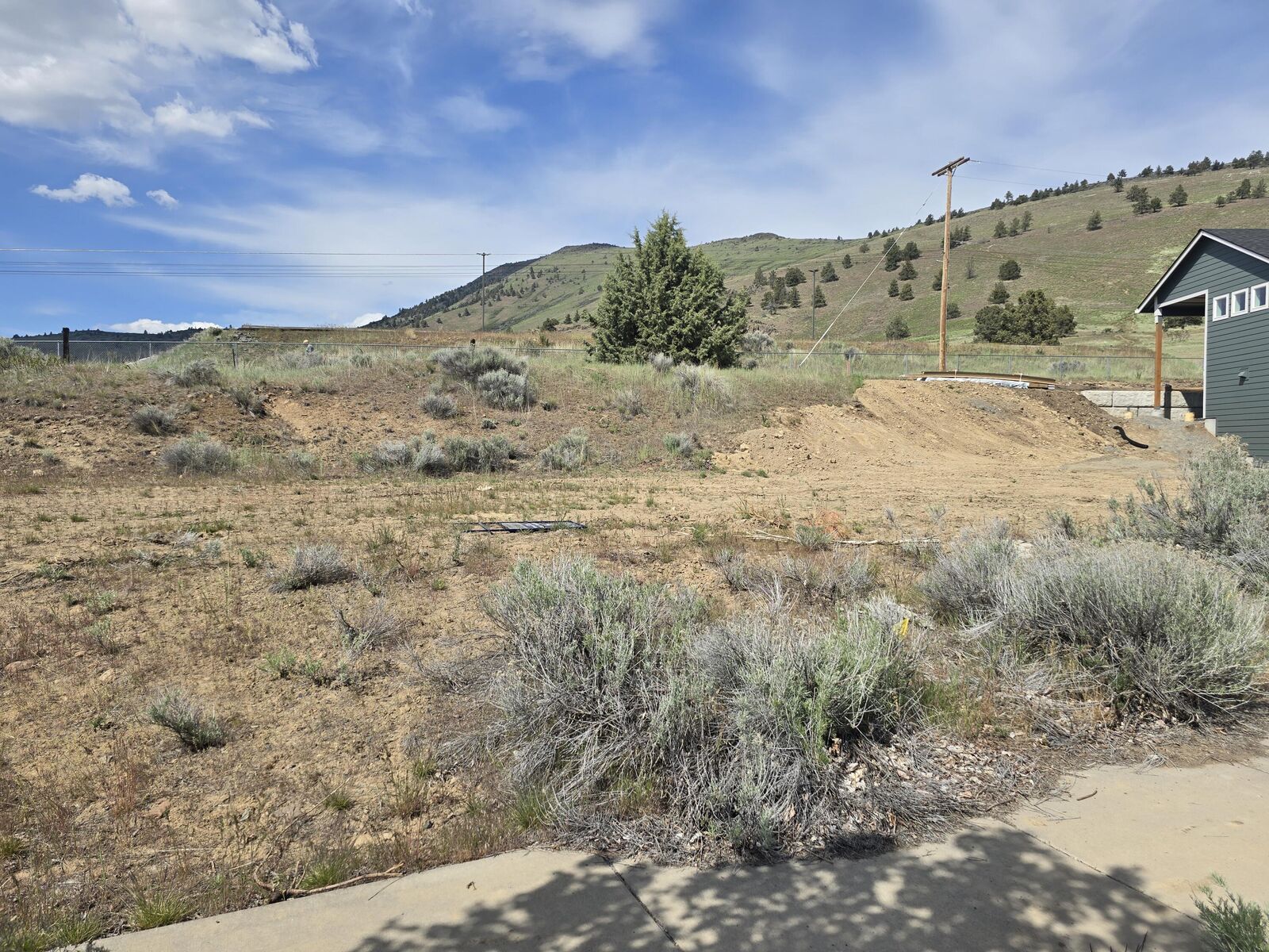 Property Photo:  6029 Dove Hollow Drive  OR 97603 