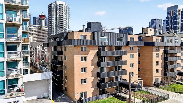 Property Photo:  128 15 Avenue SW 603  AB T2R 0P5 