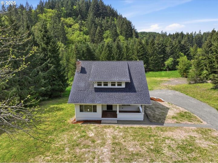 Property Photo:  66801 Bishop Creek Rd  OR 97054 