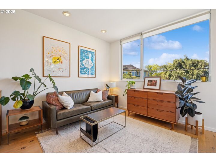 Property Photo: 5232 N Williams Ave OR 97217