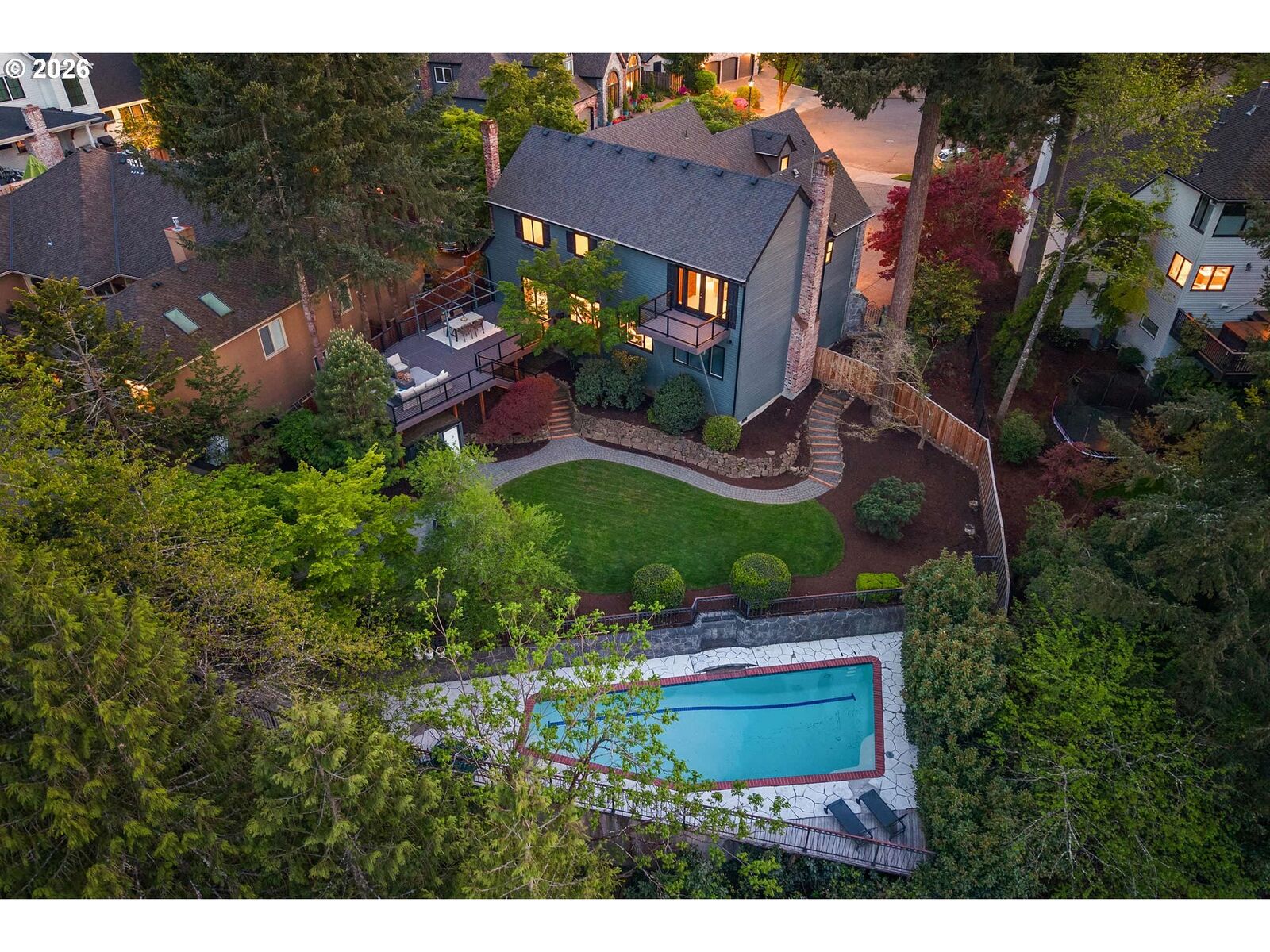 Property Photo:  18370 River Edge Ln  OR 97034 