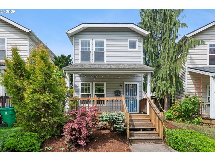 Property Photo:  7633 N Drummond Ave  OR 97217 