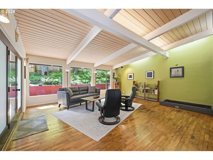 Property Photo:  3730 Donald St  OR 97405 