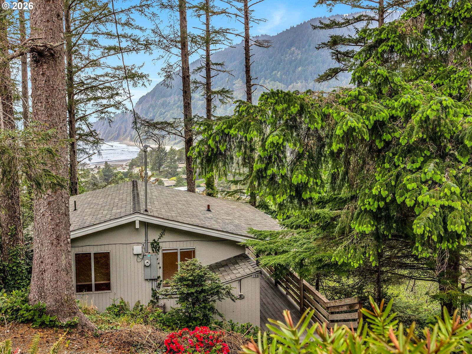 Property Photo:  155 College Ave  OR 97130 