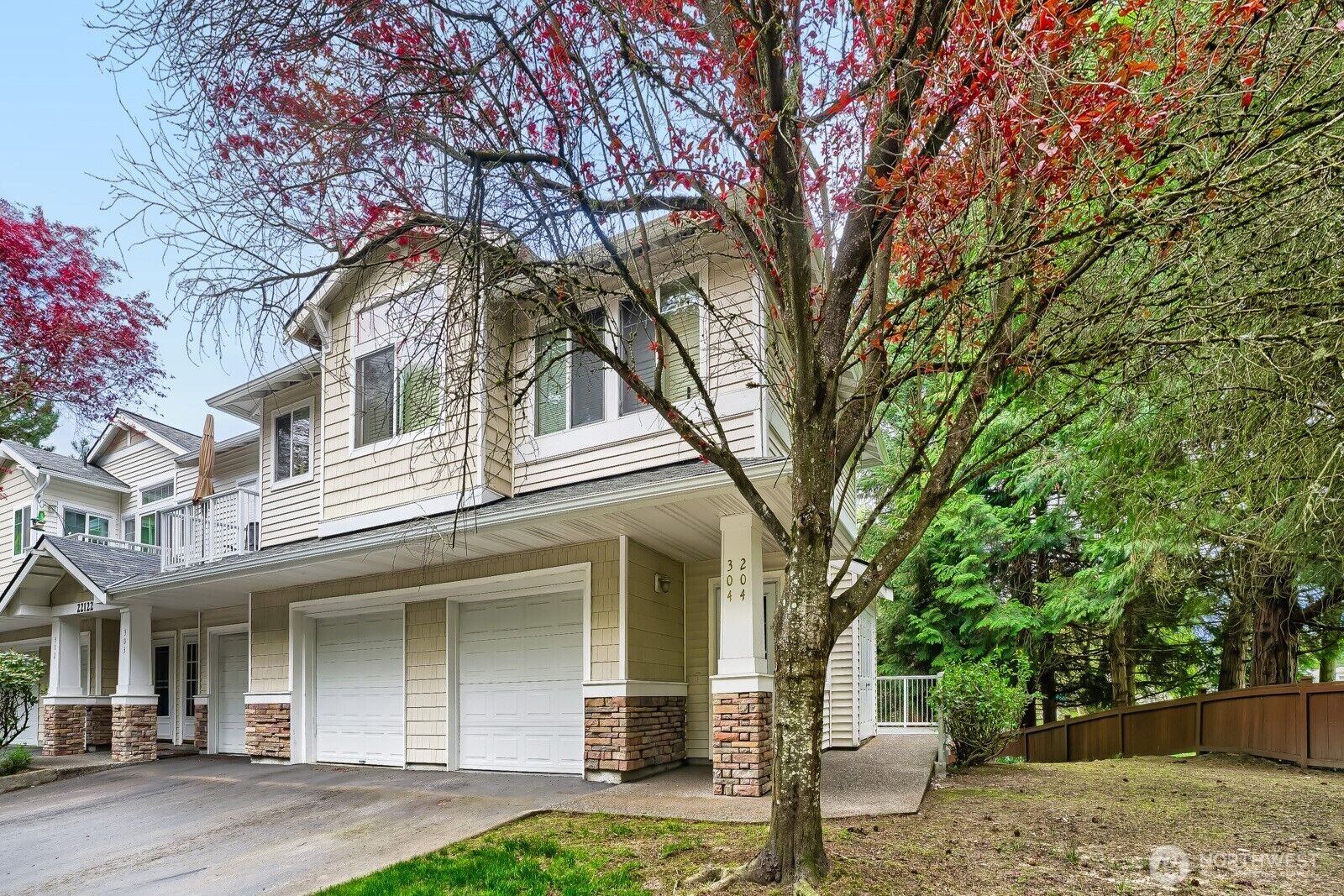 Property Photo:  22122  41st Avenue S 304  WA 98032 