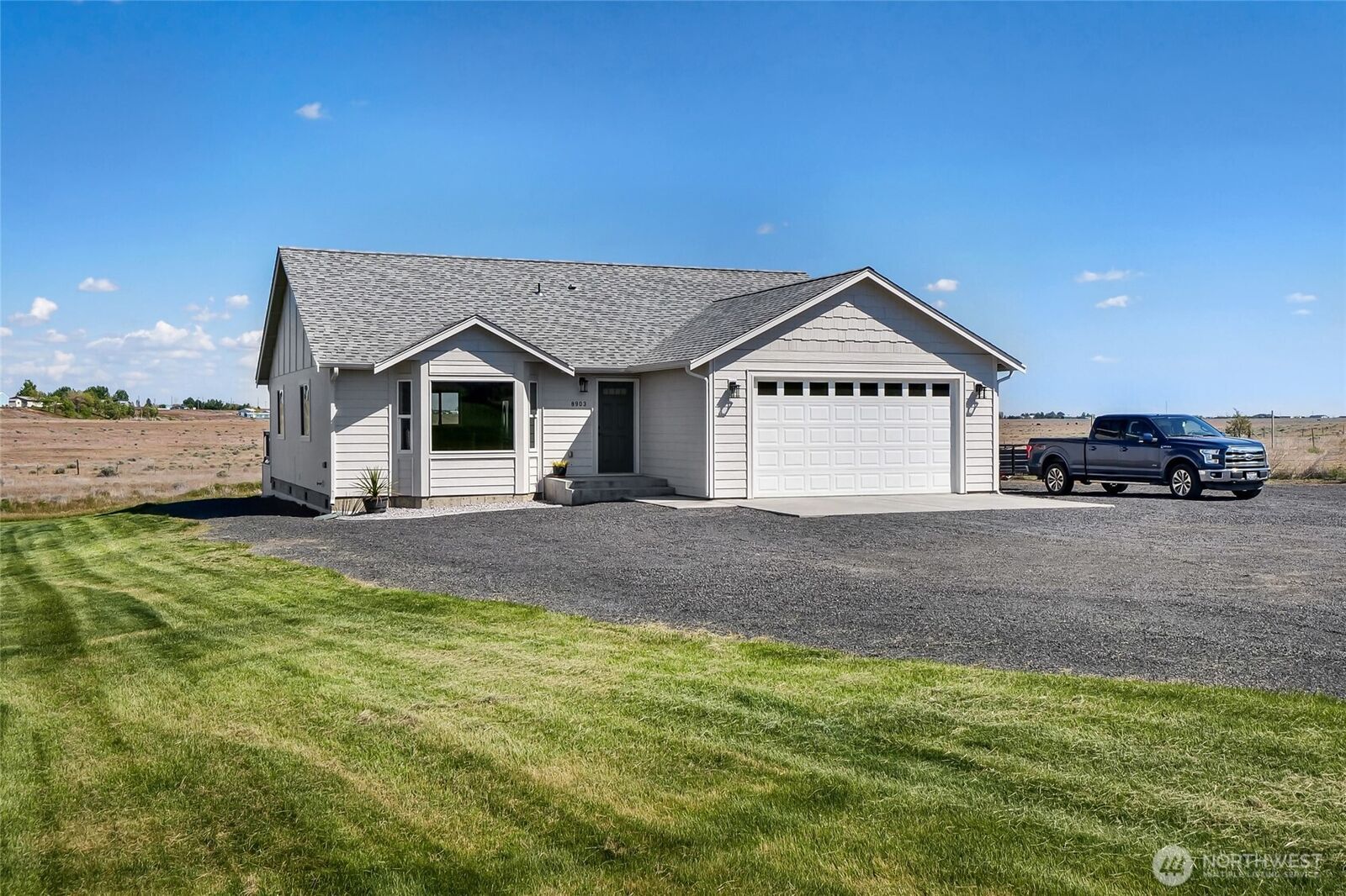 Property Photo:  8903  Stonecrest Road NE  WA 98837 