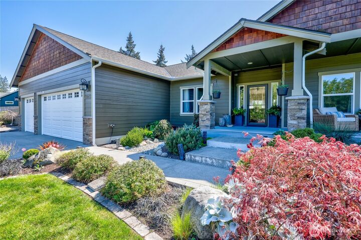 Property Photo:  38603  Benchmark Avenue NE  WA 98340 