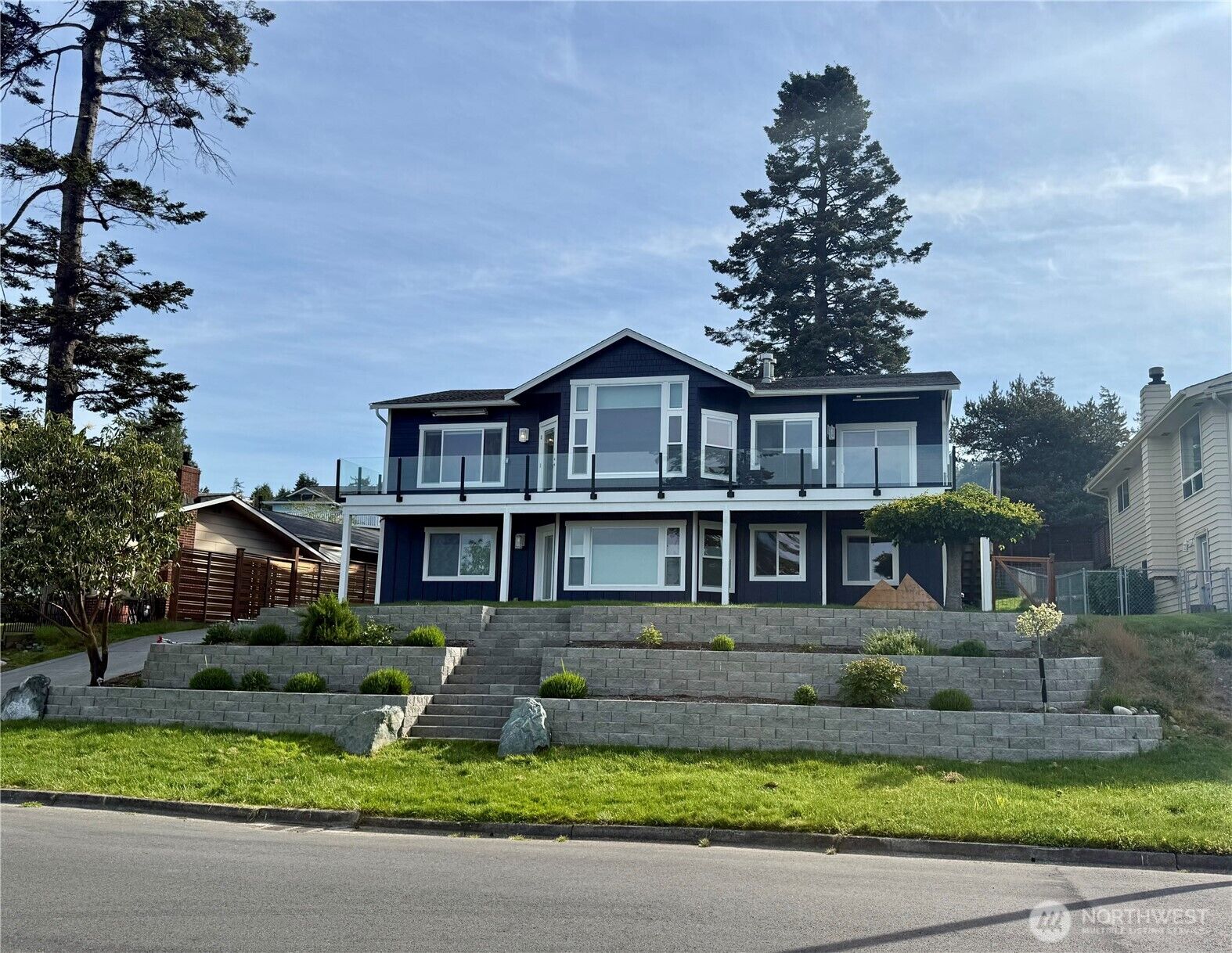 Property Photo: 5102 Kingsway WA 98221