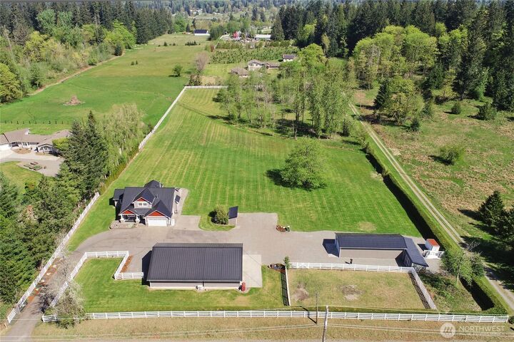 Property Photo:  26910 SE 216th Street  WA 98038 