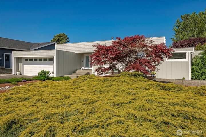 Property Photo:  8105  Cowichan Road  WA 98230 