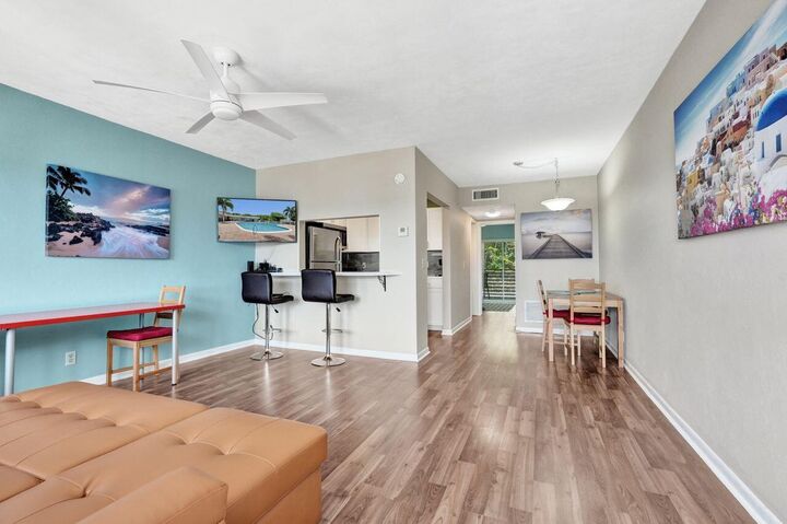 Property Photo:  3120 Cynthia Lane 207  FL 33461 