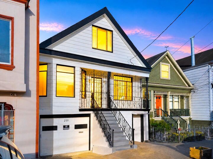 Property Photo:  259 Brussels Street  CA 94134 