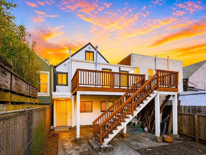 Property Photo:  259 Brussels Street  CA 94134 