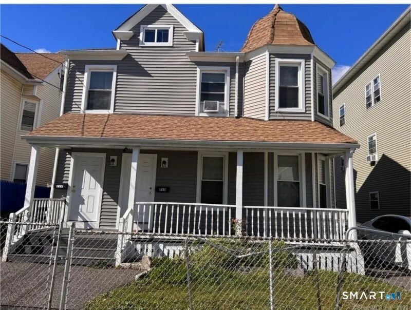 Property Photo:  715 Noble Avenue  CT 06608 