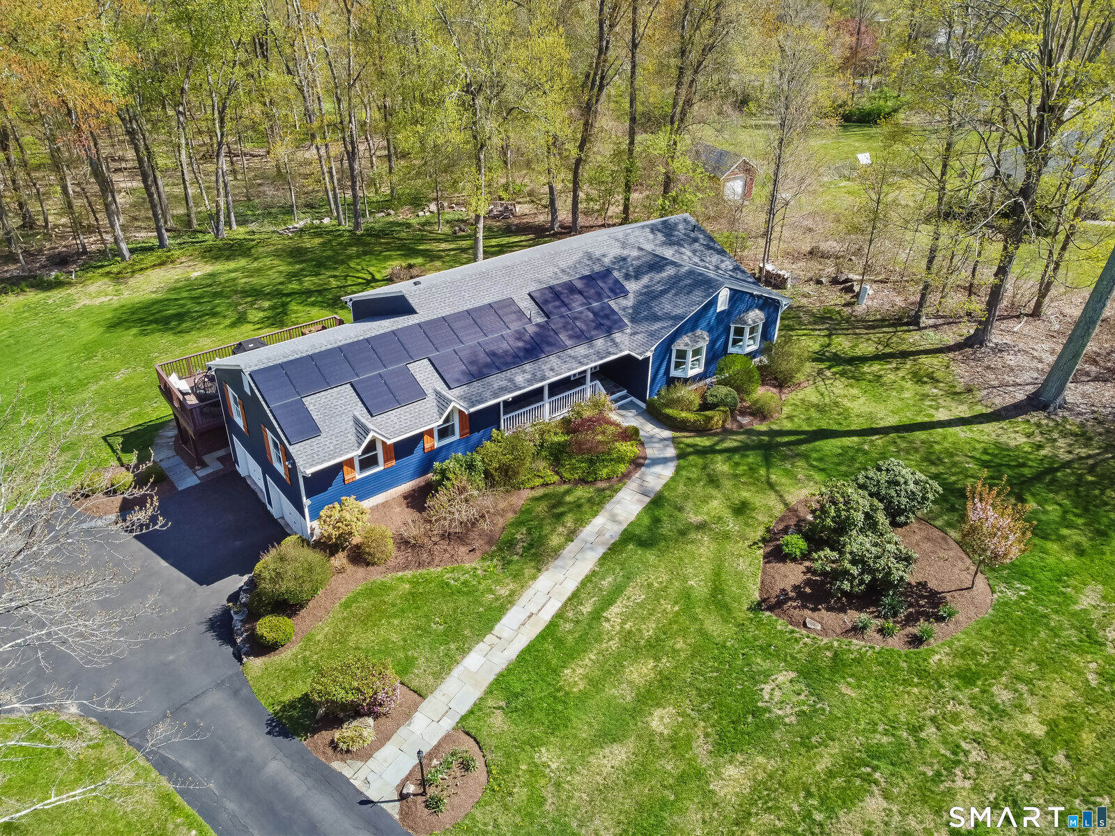 Property Photo:  5 Spoke Drive  CT 06525 