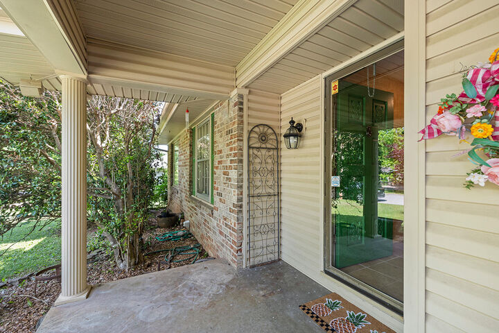 Property Photo: 3606 S Parkhill Avenue MO 65807