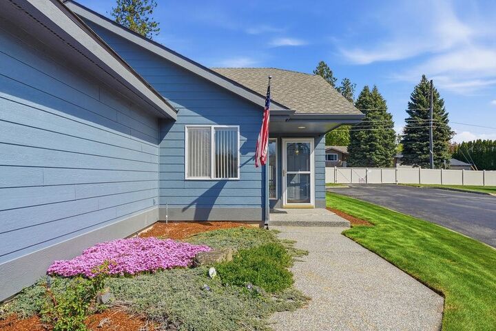 Property Photo:  3704 S Brighton Ln  WA 99223 