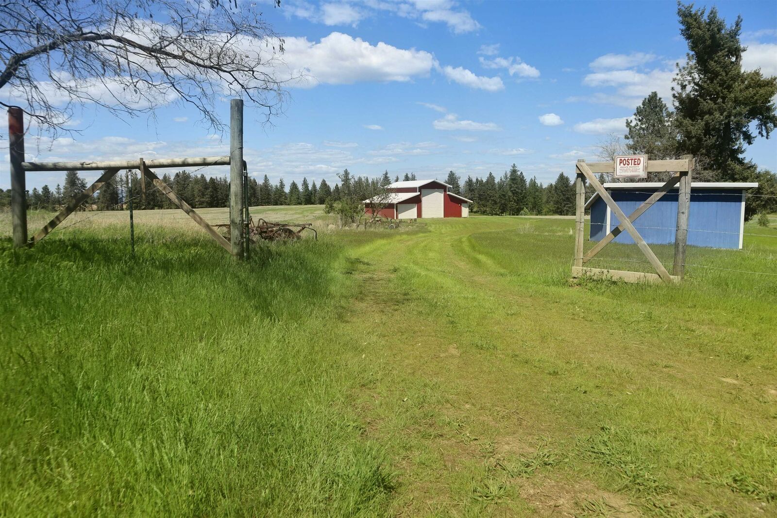 Property Photo:  Xxx Orchard Bluff Rd  WA 99003 