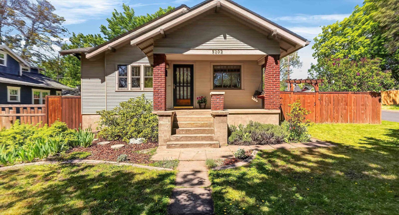 Property Photo:  3202 W Kiernan Ave  WA 99205 