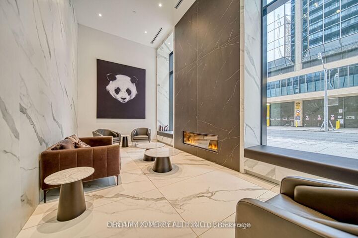 Photo de la propriété:  20 Edward Street 1009  ON M5G 0C5 