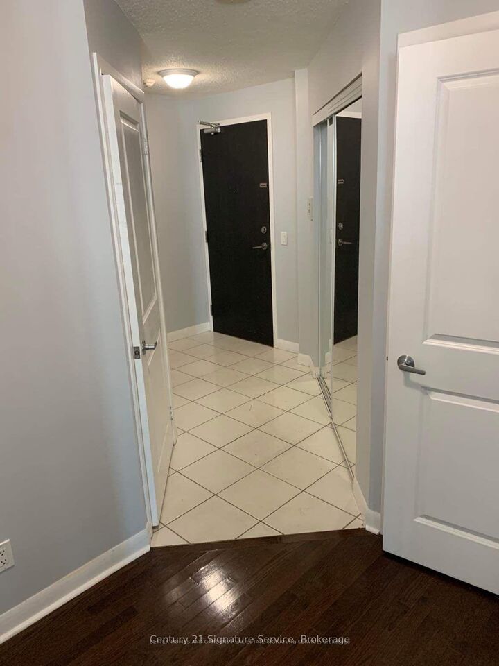 Property Photo:  225 Sherway Gardens Road 1605  ON M9C 0A3 