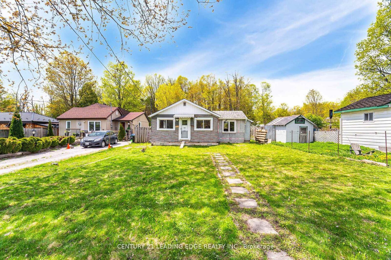 Property Photo:  2678 25th Side Road  ON L9S 3T4 
