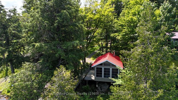 Property Photo: 108 Murphy Drive ON P0H 1N0