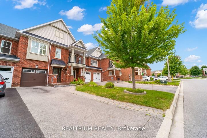 Property Photo: 282 Sandale Road ON L4A 0Y4