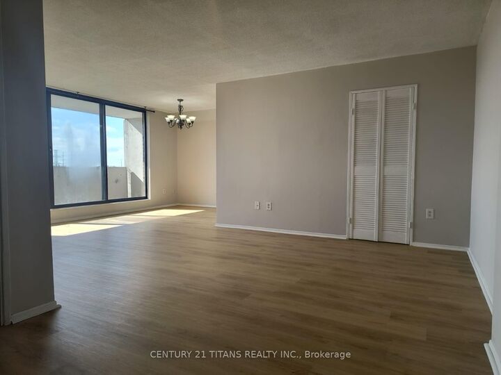 Property Photo: 301 Prudential Drive 907 ON M1P 4V3