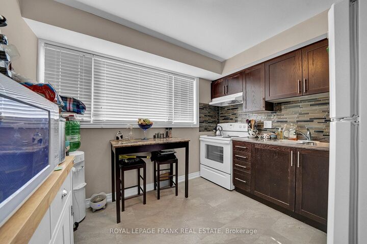 Property Photo: 377 Linden Street ON L1H 6R6