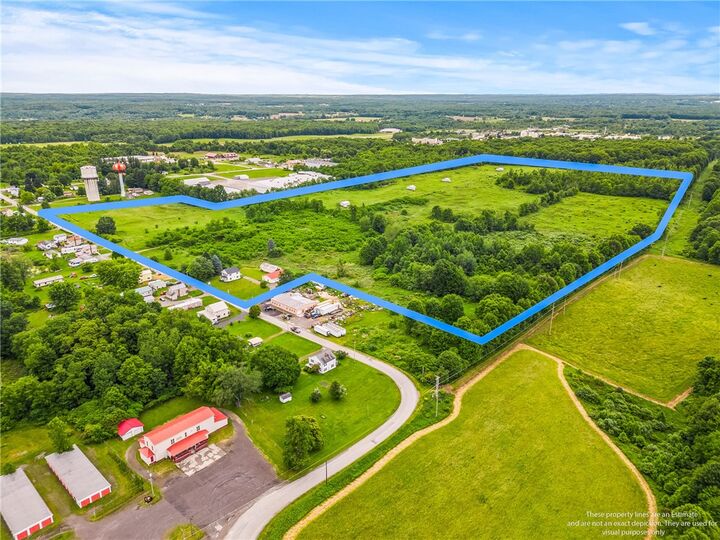 Property Photo:  318 Old Ash Rd  PA 16137 