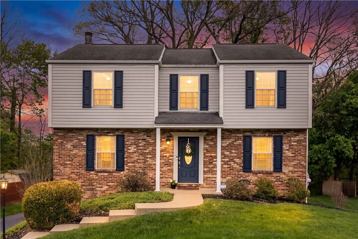 Property Photo:  570 Bruton Dr  PA 15044 