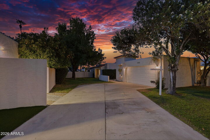 Property Photo: 7352 E Valley Vista Drive AZ 85250
