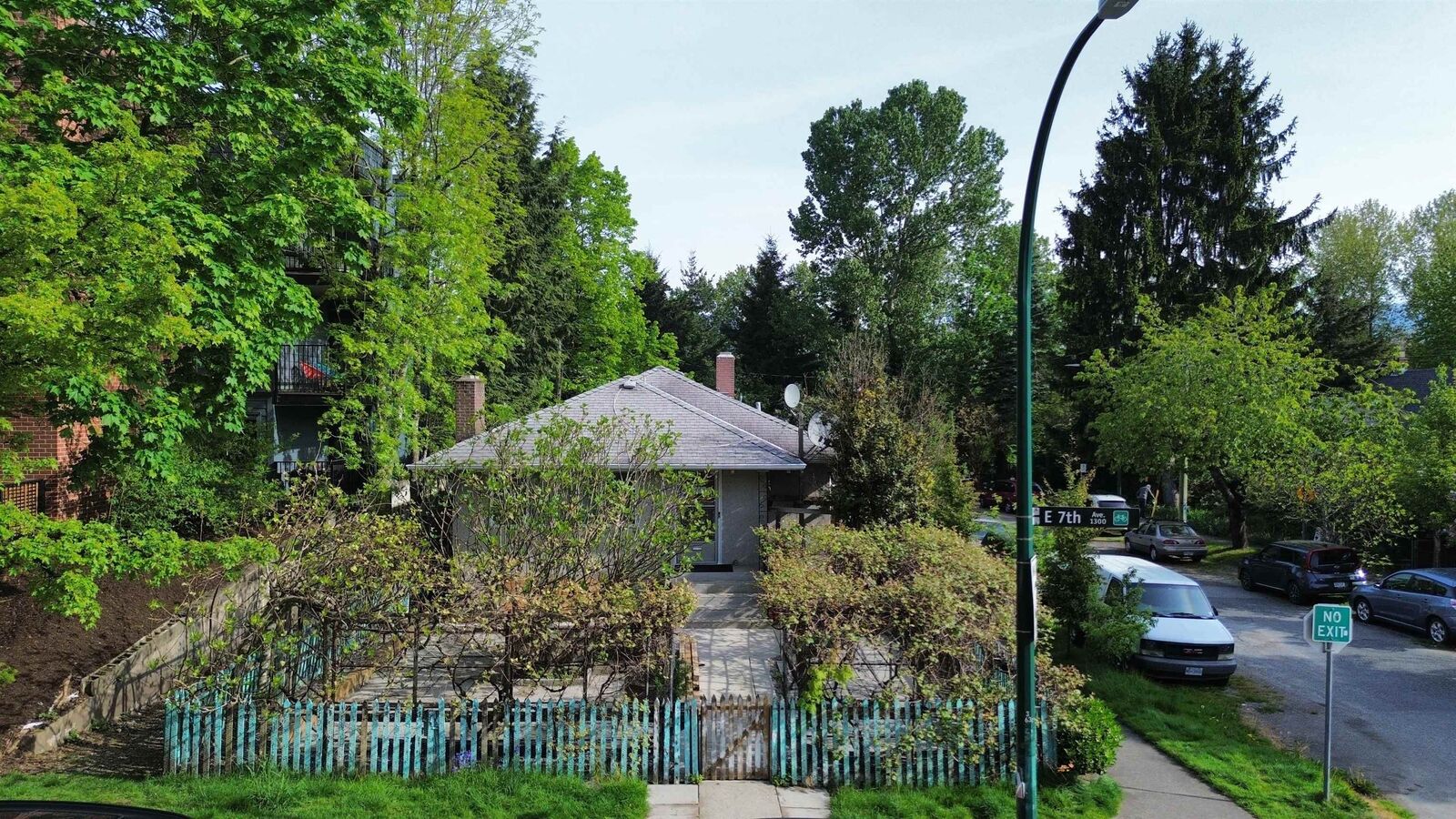 Property Photo: 1385 E 7th Avenue BC V5N 1R6