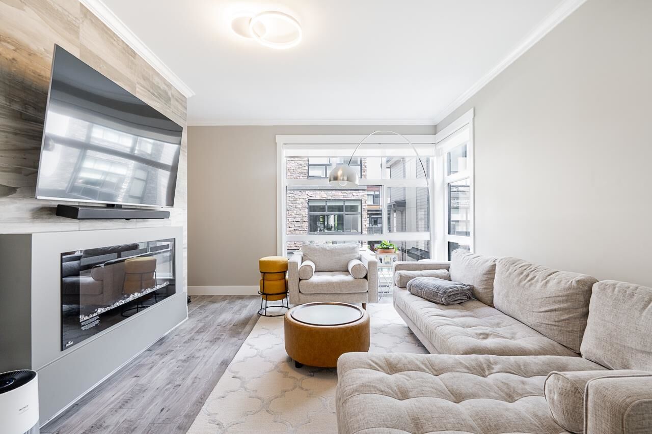 Property Photo: 16488 64 Avenue 191 BC V3S 6X6