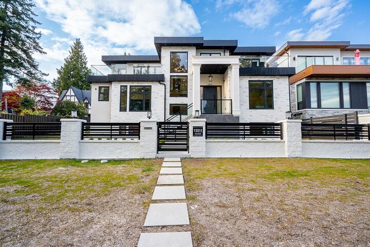 13511 Marine Drive — photo 1