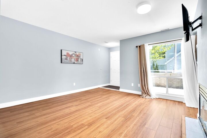 Property Photo:  13713 72A Avenue 20  BC V3W 1K2 
