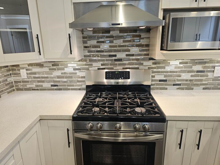 Property Photo: 2989 Trafalgar Street 22 BC V2S 7X9