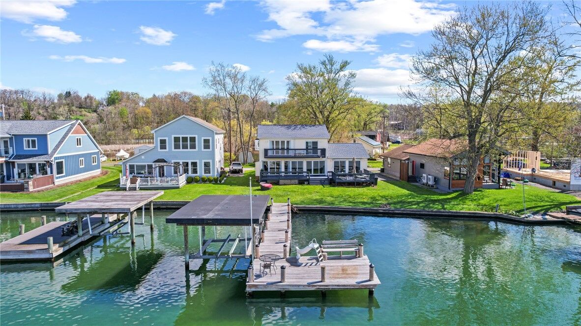 Property Photo:  22 Ladoga Park Road W  NY 14882 