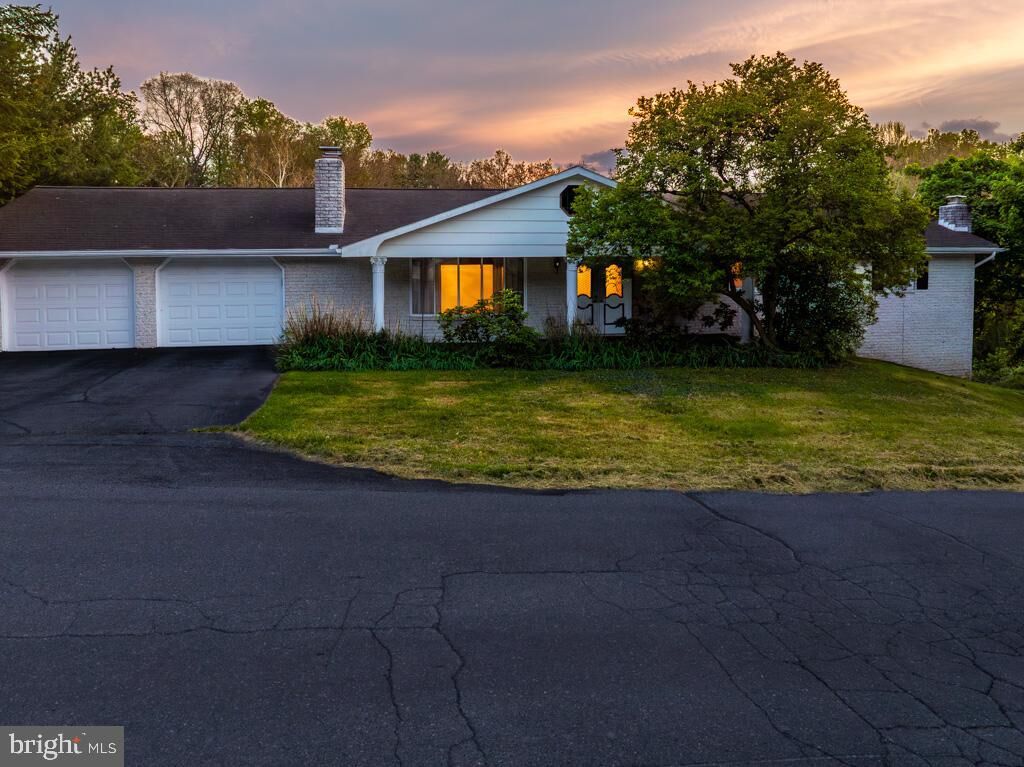 Property Photo:  16 Marva Court  WV 25404 