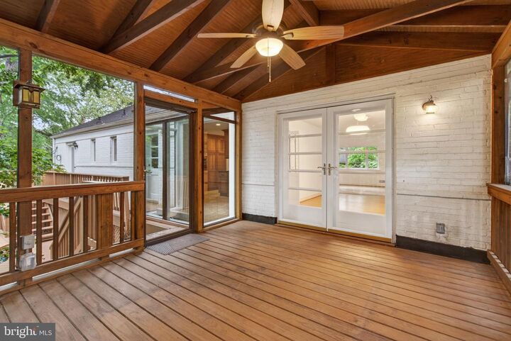 Property Photo:  2506 N Upshur Street  VA 22207 