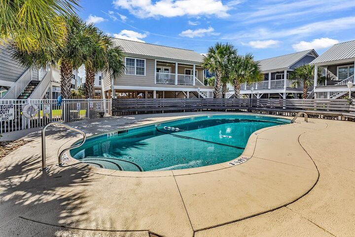 Property Photo:  1521 N Waccamaw Dr.  SC 29576 